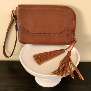 FRYE  LEATHER WRISTLETS